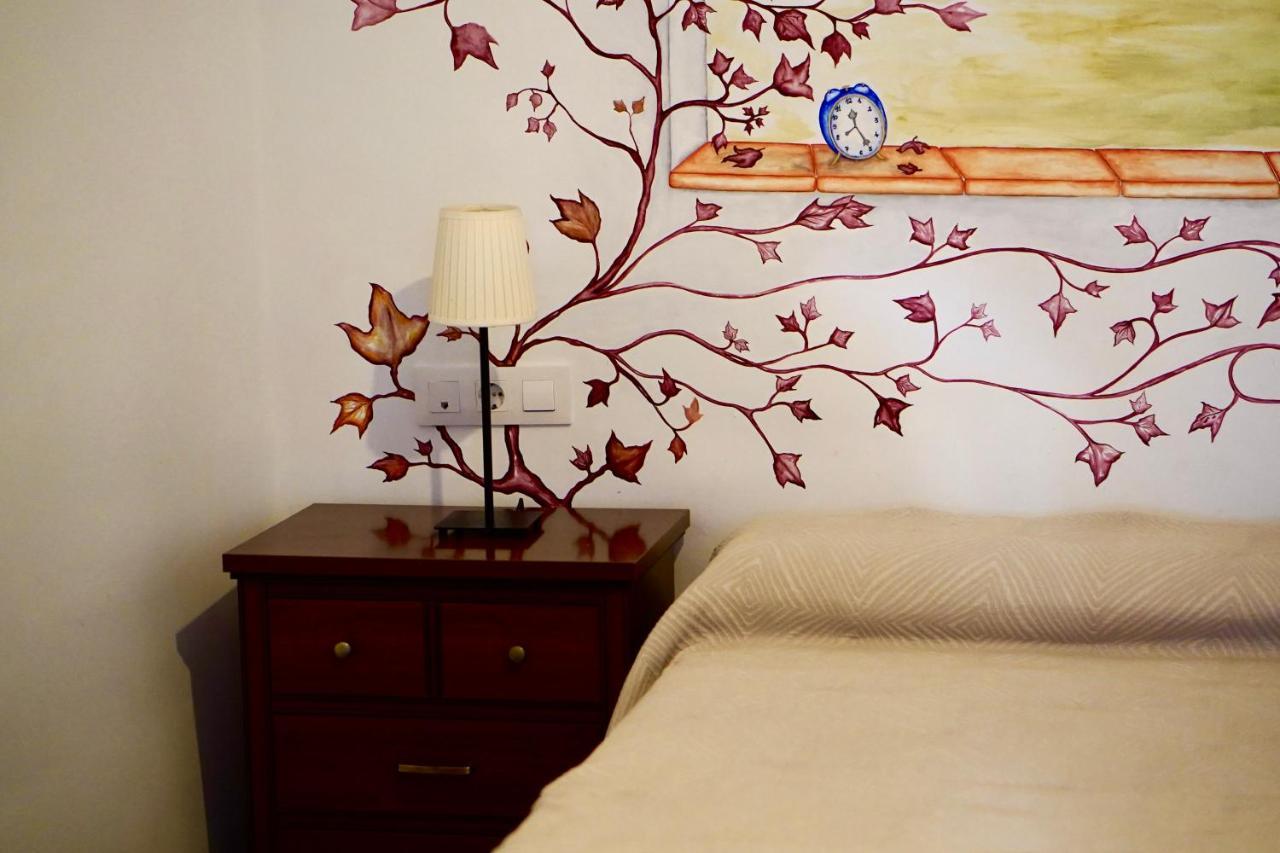 Apartament Destino Deluxe Plaza De Santiago - 2 Hab Caces Zewnętrze zdjęcie